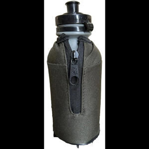 🌼Great Gift!! 🎁 Army Green Flip Top Water Bottle Zipper For Convenience 20 Oz